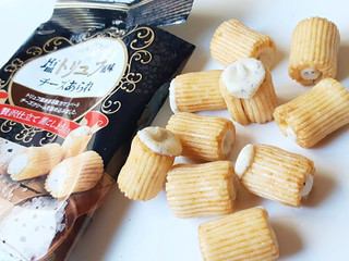 中評価 なかなかのトリュフ感 きらら 塩トリュフ風味チーズあられ のクチコミ 評価 Maa しばらく不在さん もぐナビ