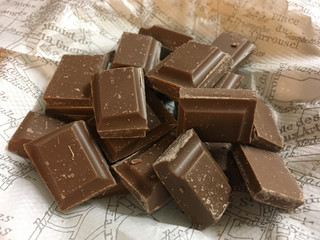 高評価 添加物なしチョコレート 美味しいです トップバリュ グリーンアイ オーガニック フェアトレード ミルクチョコレート のクチコミ 評価 Milchさん もぐナビ