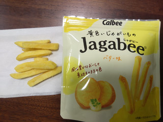 高評価 カルビー 黄色いじゃがいものｊａｇａｂｅｅ バター味のクチコミ 評価 値段 価格情報 もぐナビ