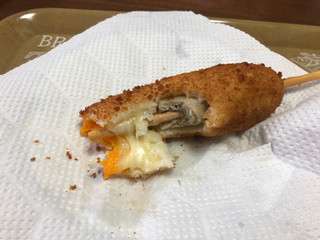 低評価 ソーセージがまずい アサヒコ 韓国屋台の名物 2種のチーズハットグ のクチコミ 評価 Tomuさん もぐナビ 低評価 ソーセージがまずい アサヒコ 韓国屋台の名物 2種のチーズハットグ のクチコミ 評価 Tomuさん もぐナビ