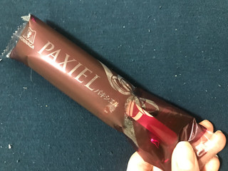 板チョコアイスがバーになったみたい 森永製菓 パキシエル 進撃の巨人 のクチコミ 評価 レビュアーさん もぐナビ 板チョコアイスがバーになったみたい 森永製菓 パキシエル 進撃の巨人 のクチコミ 評価 レビュアーさん もぐナビ