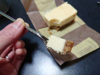 高評価 うまぁ 大満足のチーズケーキ 花岡 胡桃の醍醐味 チーズケーキ のクチコミ 評価 しろねこエリーさん もぐナビ 高評価 うまぁ 大満足のチーズケーキ 花岡 胡桃の醍醐味 チーズケーキ のクチコミ 評価 しろねこエリーさん もぐナビ