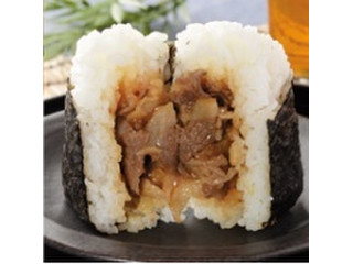 ローソン おにぎり屋 金しゃりおにぎり 極 松阪牛すき焼きのクチコミ 評価 カロリー 値段 価格情報 もぐナビ ローソン おにぎり屋 金しゃりおにぎり 極 松阪牛すき焼きのクチコミ 評価 カロリー 値段 価格情報 もぐナビ