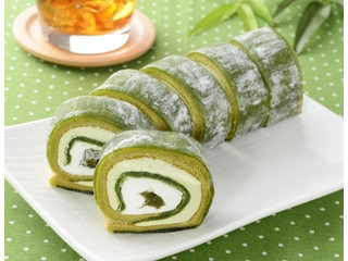 中評価 ローソン ｕｃｈｉ ｃａｆｅ お餅で巻いたもち食感ロール ごまみたらしのクチコミ 評価 カロリー 値段 価格情報 もぐナビ