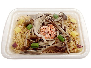 高評価 セブン イレブン ５種きのこのクリームドリアのクチコミ 評価 カロリー 値段 価格情報 もぐナビ