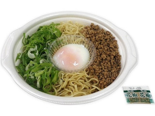 セブン イレブン ぶちうま辛 汁なし担担麺のクチコミ 評価 カロリー 値段 価格情報 もぐナビ