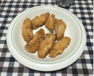 中評価 このチーズの風味 どっかで食べたよーな 日本ハム チキチキボーン パルメザンチーズ風味 のクチコミ 評価 レビュアーさん もぐナビ 中評価 このチーズの風味 どっかで食べたよーな 日本ハム チキチキボーン パルメザンチーズ風味 のクチコミ 評価 レビュアーさん もぐナビ