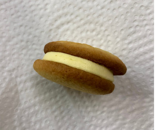 中評価 バタースコッチサンド ブルボン バタースコッチサンド のクチコミ 評価 Sanaさん もぐナビ 中評価 バタースコッチサンド ブルボン バタースコッチサンド のクチコミ 評価 Sanaさん もぐナビ