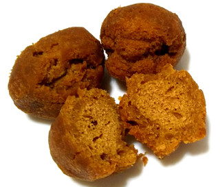 高評価 香りの良いしっとりサーターアンダギー 第一パン 黒糖サーターアンダギー のクチコミ 評価 つなさん もぐナビ 高評価 香りの良いしっとりサーターアンダギー 第一パン 黒糖サーターアンダギー のクチコミ 評価 つなさん もぐナビ