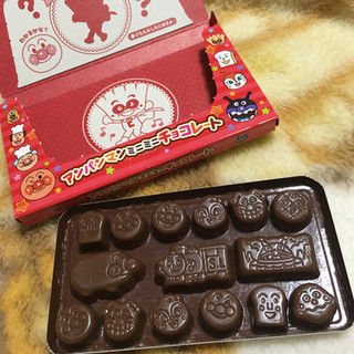 中評価 じぃじが買ってきた 不二家 アンパンマン ミニミニチョコレート のクチコミ 評価 レビュアーさん もぐナビ 中評価 じぃじが買ってきた 不二家 アンパンマン ミニミニチョコレート のクチコミ 評価 レビュアーさん もぐナビ