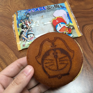 中評価 ドラえもんどら焼き 文明堂 ドラえもんどら焼き のクチコミ 評価 レビュアーさん もぐナビ