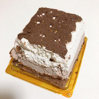 中評価 甘党さんへ オランジェ 6層のたっぷりチョコレートケーキ のクチコミ 評価 ヘルシーさん もぐナビ 中評価 甘党さんへ オランジェ 6層のたっぷりチョコレートケーキ のクチコミ 評価 ヘルシーさん もぐナビ