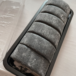 中評価 黒ごま感 ローソン Uchi Cafe お餅で巻いたもち食感ロール のクチコミ 評価 おもちまるさん もぐナビ 中評価 黒ごま感 ローソン Uchi Cafe お餅で巻いたもち食感ロール のクチコミ 評価 おもちまるさん もぐナビ