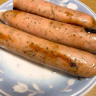 高評価 ジューシーなのにさっぱり 伊藤ハム フランクフルター ブラートヴルスト レモン パセリ のクチコミ 評価 ももにこさん もぐナビ 高評価 ジューシーなのにさっぱり 伊藤ハム フランクフルター ブラートヴルスト レモン パセリ のクチコミ 評価 ももにこさん もぐナビ