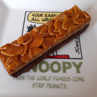 中評価 フロランタンチョコケーキ ファミリーマート フロランタンチョコケーキ のクチコミ 評価 祐也ちくわさん もぐナビ