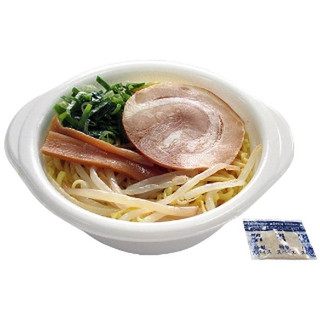 セブン イレブン 熟成中華麺のミニ醤油豚骨ラーメンのクチコミ 評価 値段 価格情報 もぐナビ
